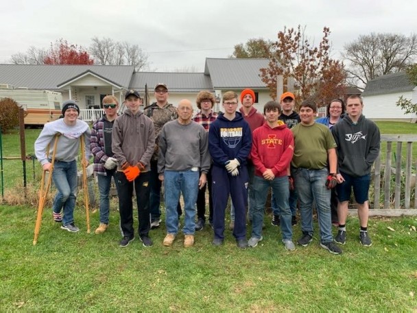 Front row, from left to right: Levi Kampman, John Scheidecker, Cole Negen, Alek Kellogg, Mason Raley, Peyton Kielman. Back row: Isaac Backer, Cade Hardy, Brandt Reints, Cooper Negen, Jacob Stauffer, Gavin Kelm, Ruth Scheidecker. (Submitted Photo